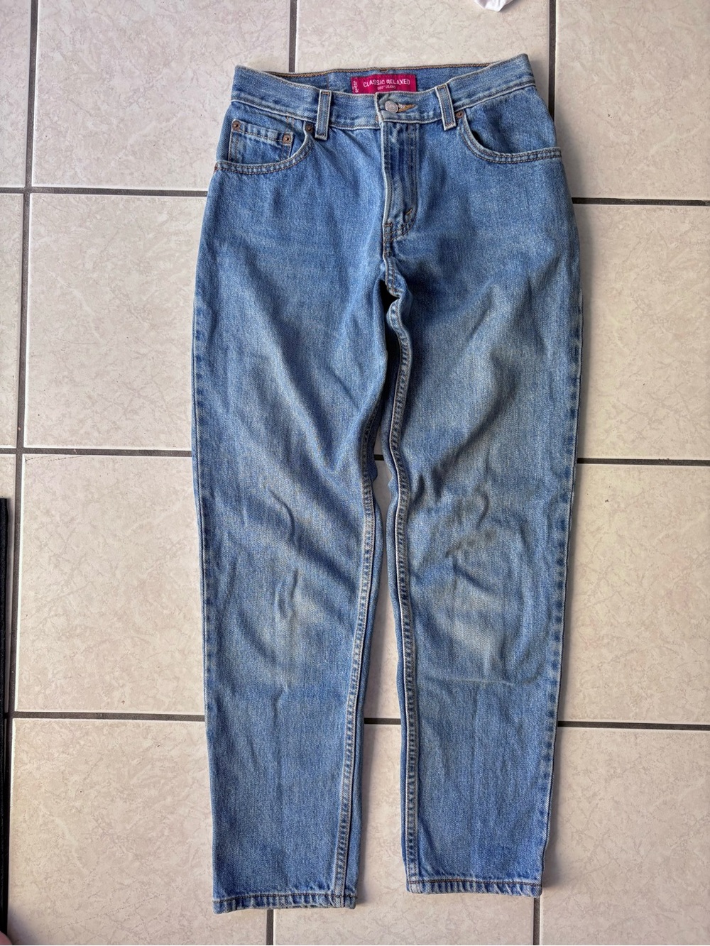 Vintage Levis 550 Red Tag Mom Highwaist Relaxed Tapered Leg Denim Classic Jeans